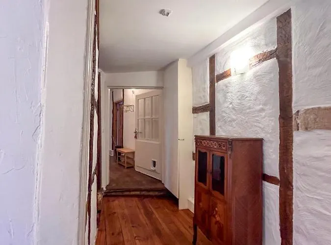 Unterm Schloss Neustadt an der Weinstraße